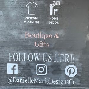 ✨Graphic Tees & Personalized Gifts ✨